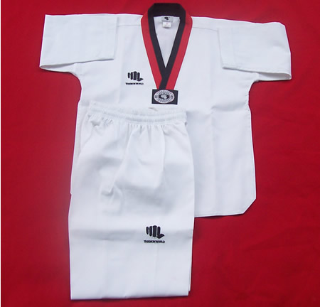 China Martial Art Uniforms, Shoes, Equipments (Боевые искусства Китая обмундирования, обуви, оборудования)
