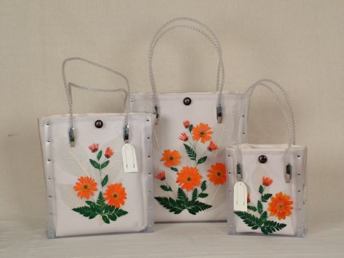  Plastic Flower Laminated Bags (Цветочные пластиковые ламинированные мешки)