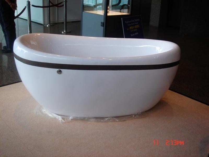  Jacuzzi Tub (Ванна джакузи)