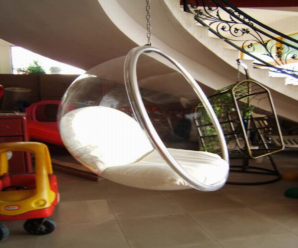 Bubble Chair