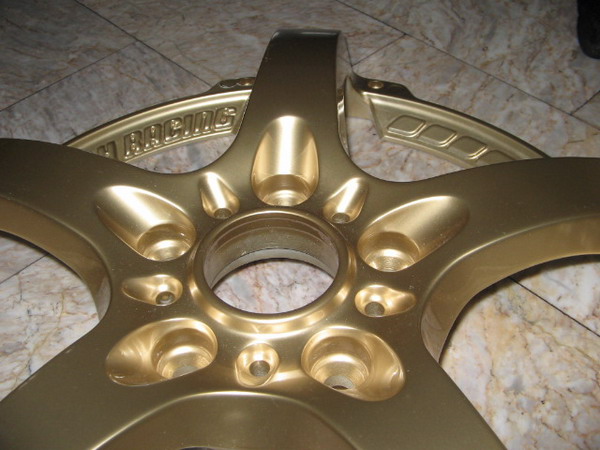  Gold Paint ( Gold Paint)