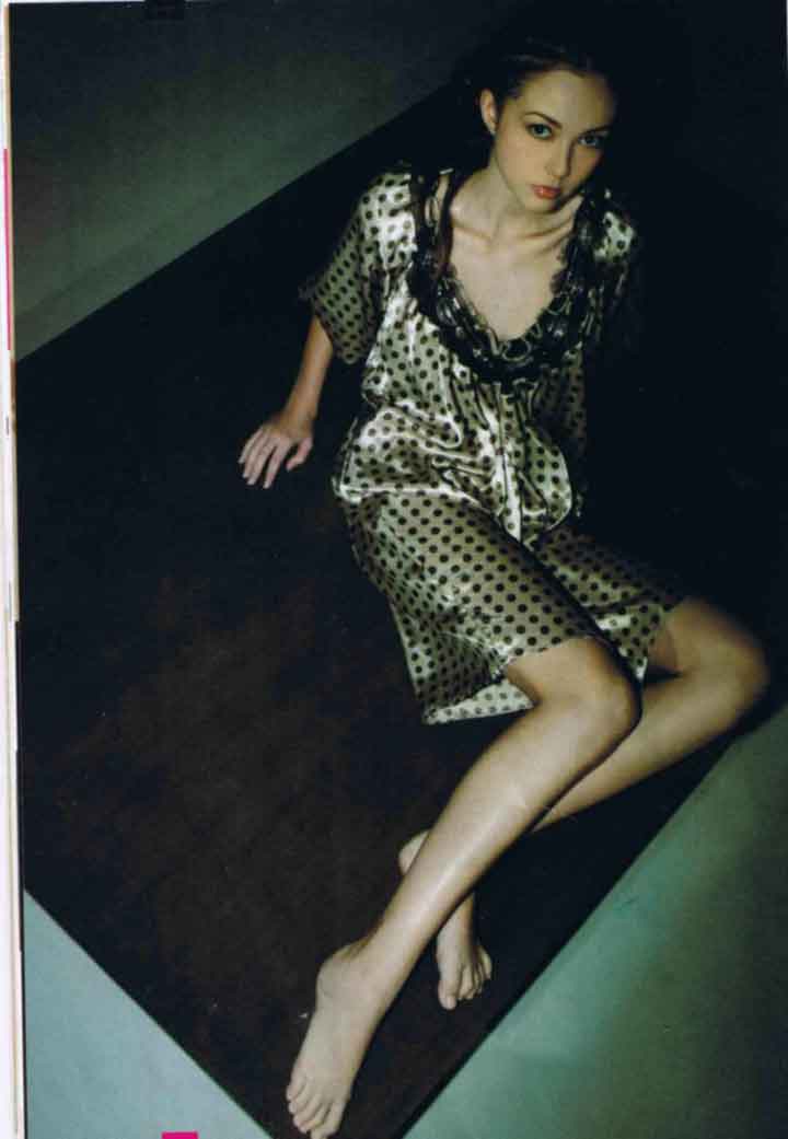  Michelle Lowe Holder Dress ( Michelle Lowe Holder Dress)
