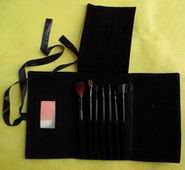  Cosmetic Brush (Косметические кисти)