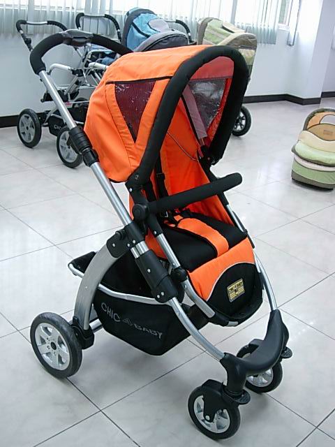  Baby Stroller (Bébé Poussette)