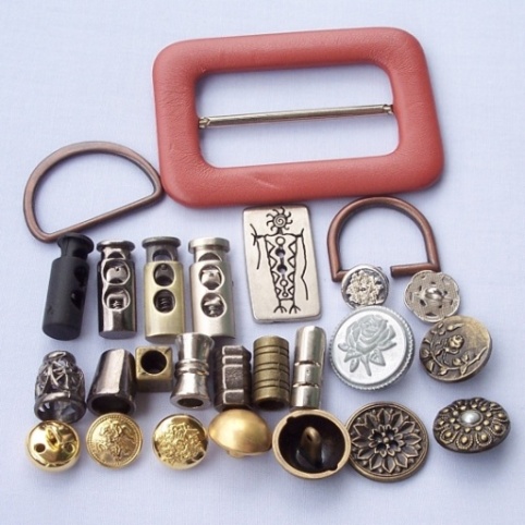  Metal Stopper Buckle Button ()