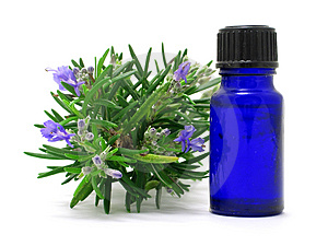 Rosemary Essential Oil, 100% Pure And Natural (Huile essentielle de romarin, 100% pures et naturelles)