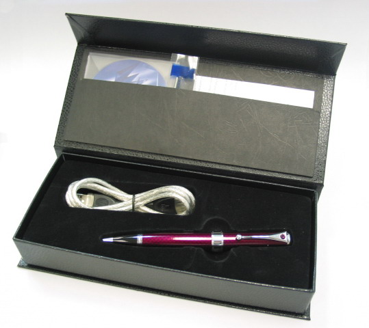  Gift : Multi-function Pen Drive