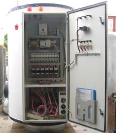 Commercial Electrical Water Heater With Command Panel (Chauffe-eau électriques commerciaux avec Command Panel)