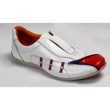  Men Footwear