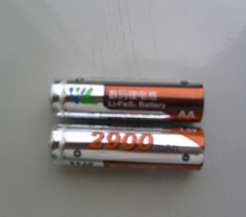  1. 5v Li / Fes2 Lithium Battery AA And AAA 5 Times Than (1. 5v Li / FeS2 lithium Pile AA et AAA 5 fois plus)