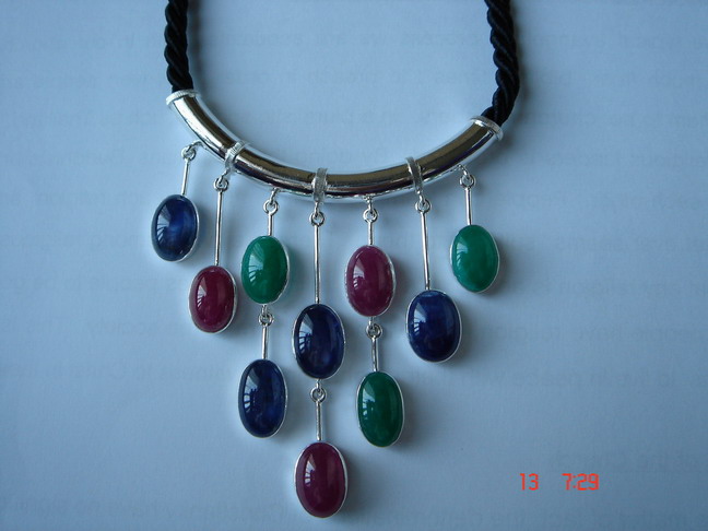  Precious Stone Choker
