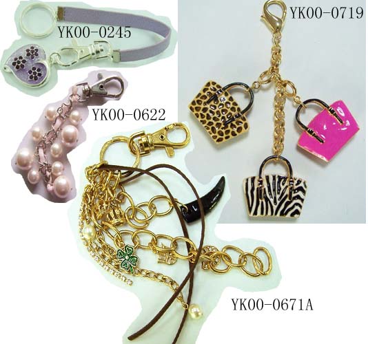  Keychain With Assorted Enamel Charms ( Keychain With Assorted Enamel Charms)