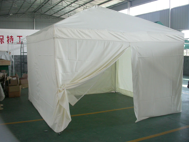  Party Tent (Tente)