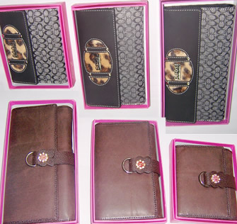  Man Wallet And Lady Purse