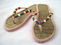  Tatami Beaded by Planet Chinelas (Tatami Beaded par Planet chinelas)