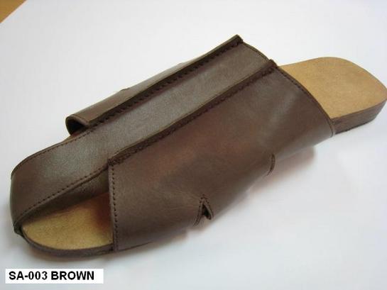  Leather Men`s Sandals ( Leather Men`s Sandals)