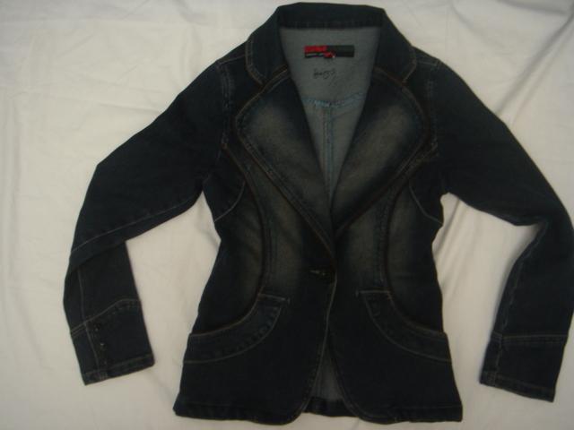  Woman`s Outerwear