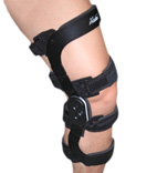  Knee Brace (Майка)