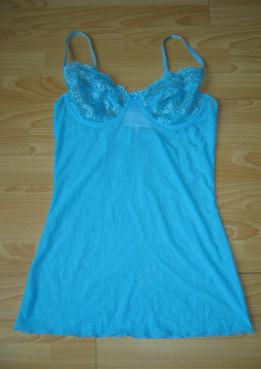  Gown ( Gown)