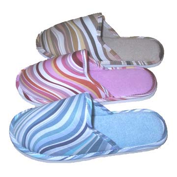  Indoor Slipper ()