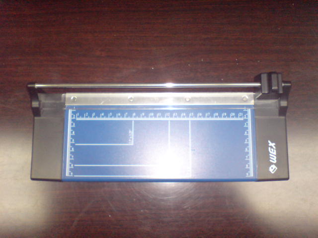  Paper Trimmer ( Paper Trimmer)