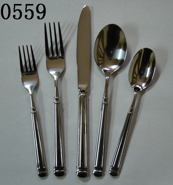  Stainless Steel Flatware (Столовые приборы из нержавеющей стали)
