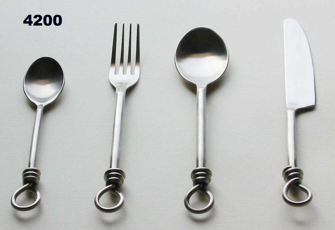  Stainless Steel Flatware (Столовые приборы из нержавеющей стали)