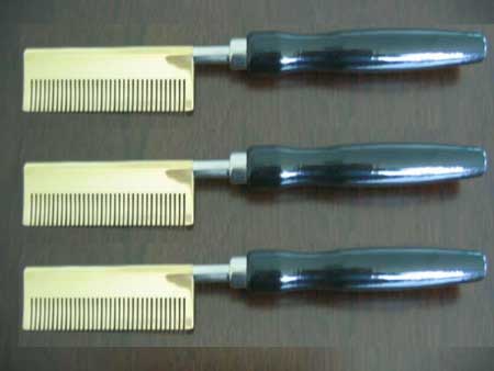  Brass Pressing Comb
