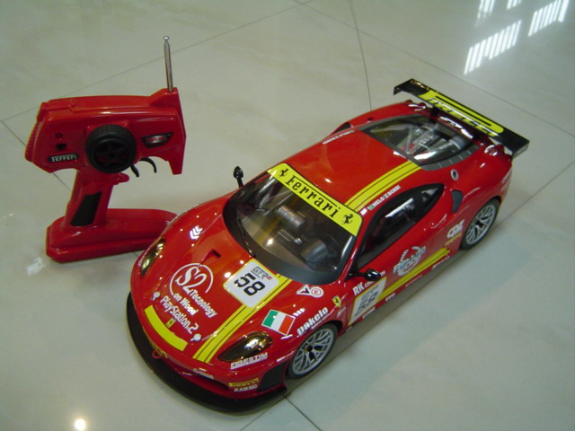  8308 1 / 7 Ferrari F430 GT Racing Car With License (8308 1 / 7 Ferrari F430 GT Racing Car avec licence)