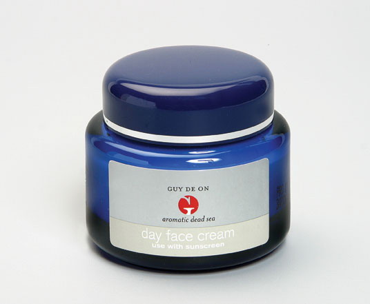  Dead Sea Face Cream With Aromatic Oils ( Dead Sea Face Cream With Aromatic Oils)
