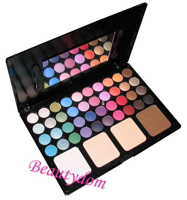  Professional Eyeshadow And Pressed Powder Pallette