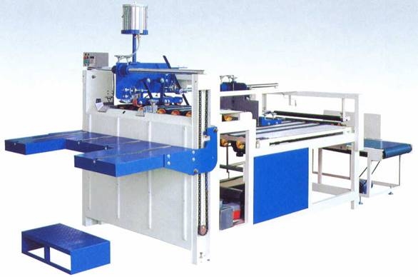  Semi-Auto Gluer