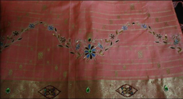 Embroidery Textile (Embroidery Textile)