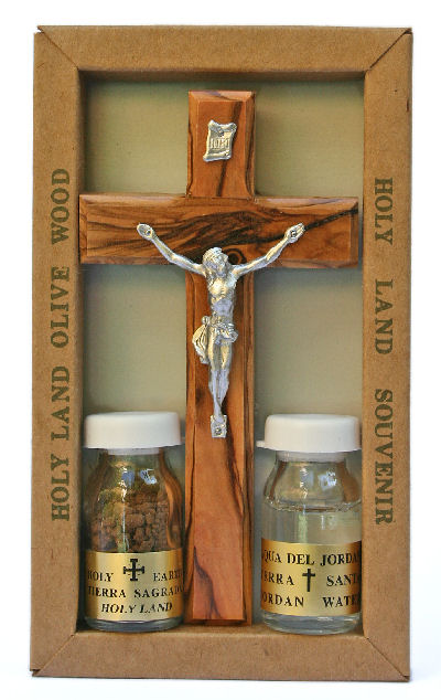  Crucifix With Set Of 2 Holy Land Bottles (Kruzifix mit Set mit 2 Flaschen Heiligen Land)