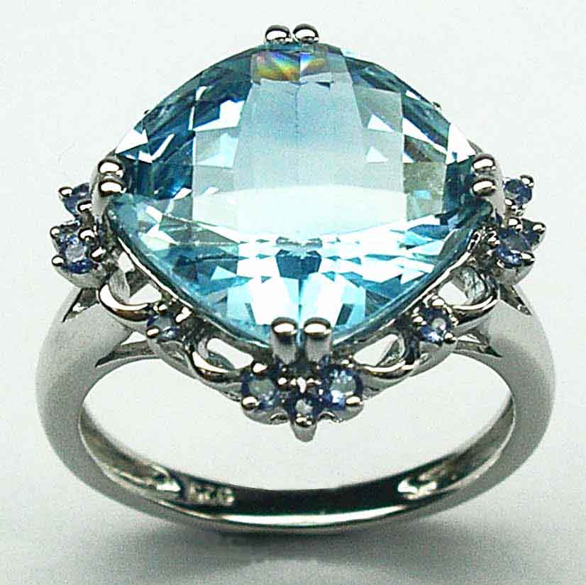  Blue Topaz & Blue Sapphire Ring (Голубой Топаз & Blue Sapphire кольцо)