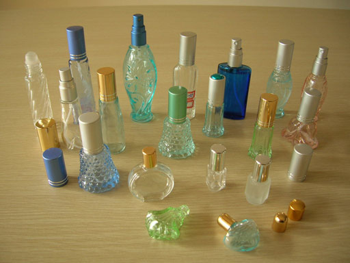  Perfume Bottle (Bouteille de parfum)