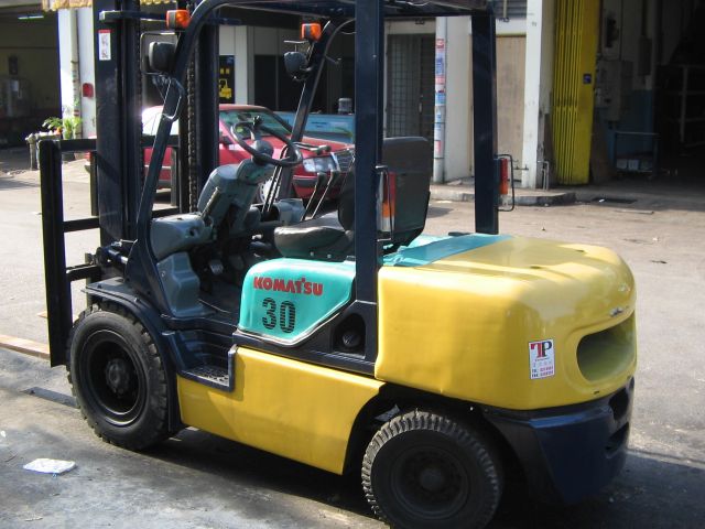  Komatsu Forklift (Komatsu Forklift)
