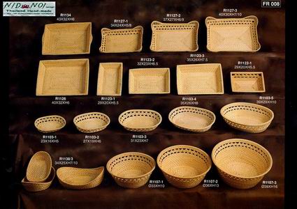  Bamboo & Wooden Crafts (Bambou et d`artisanat en bois)