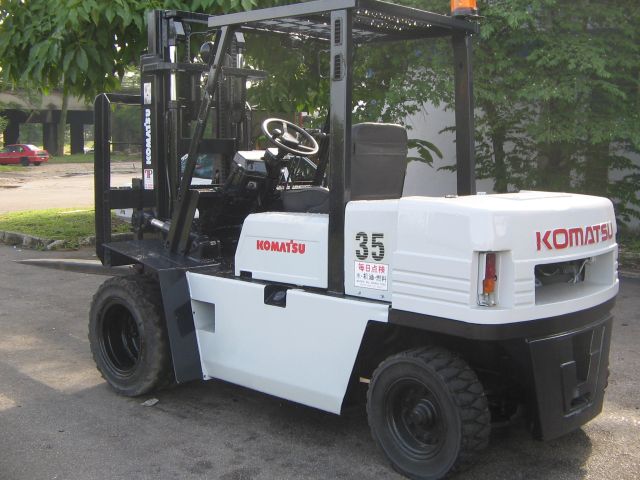  Komatsu Forklift (Komatsu Forklift)