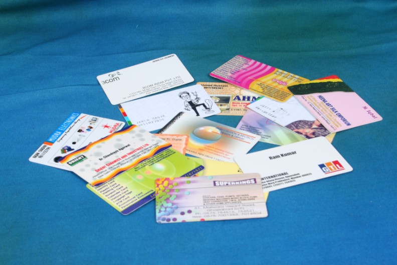 Offer Business Cards Printing Service ()