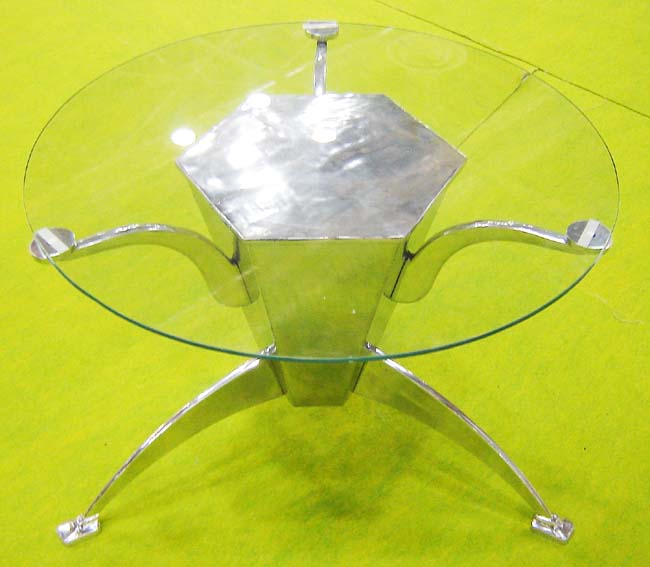 Aluminum Table (Tableau d`aluminium)
