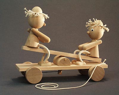  Wooden toys (Jouets en bois)