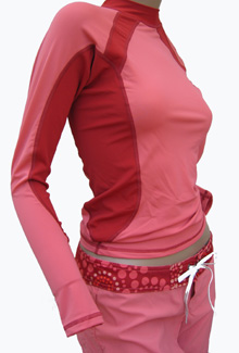  8-Ounce Long Sleeve Lycra Rash Guard (8-Ounce manches longues Lycra Rash Guard)