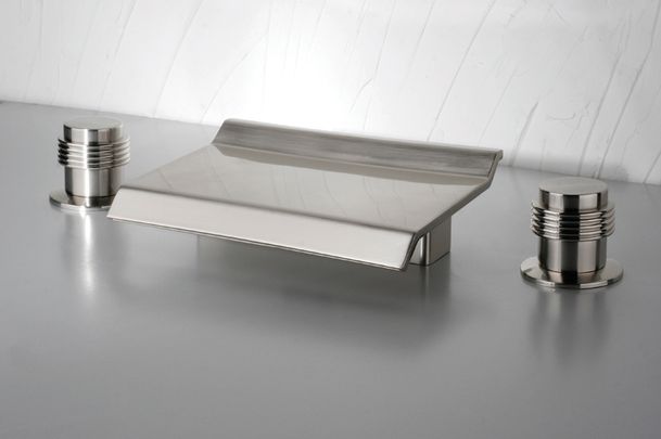  Bathtub Faucet (Badewanne Wasserhahn)