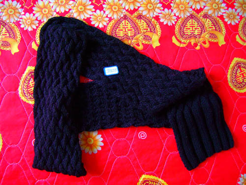  Hand Knitted Scarf