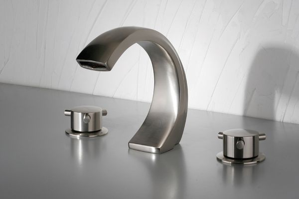  Basin Faucet (Bassin du robinet)
