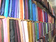  Thai Silk Products ( Thai Silk Products)