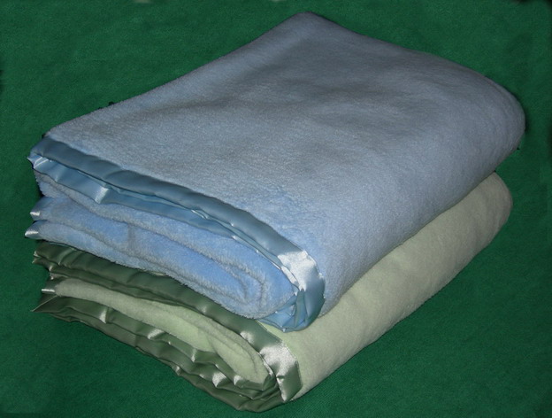 ing Plush Microfiber Blanket (ING peluche microfibre Blanket)