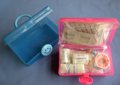  The First Aid Kit For 051a