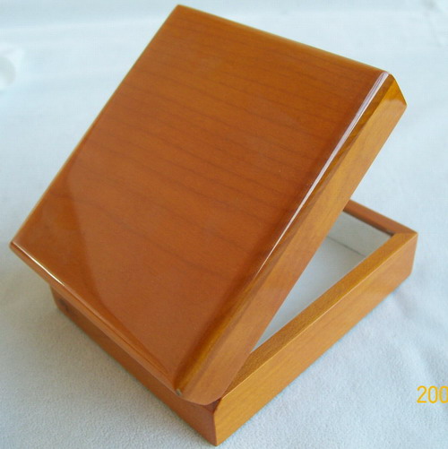  Wooden Box (Деревянный Box)